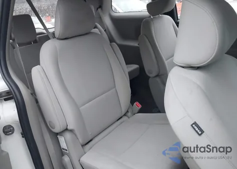 2020 Kia Sedona L z USA, uszkodzony, nr VIN KNDMA5C15L6608033